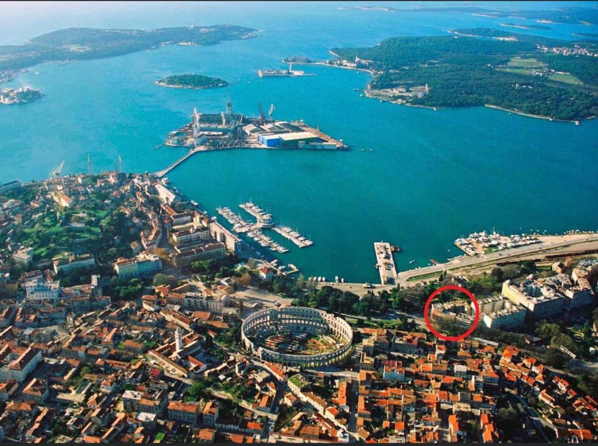 Apartments Incis Next To The Pula Amphitheather Exterior foto